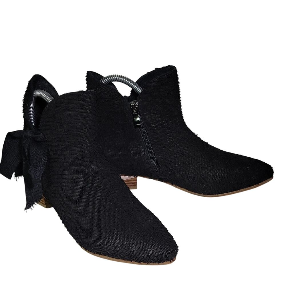 Antelope Linden Black Leather Ankle Booties Womens Size 38 US Size 7-7.5 NEW